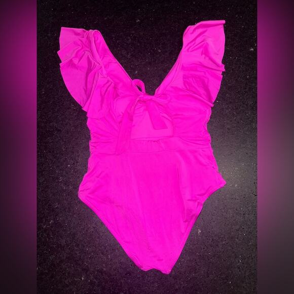 UEC TRINA TURK HOT PINK BRIGHT Monaco Ruffle One Piece Swimsuit SZ 8 - Picture 4 of 6